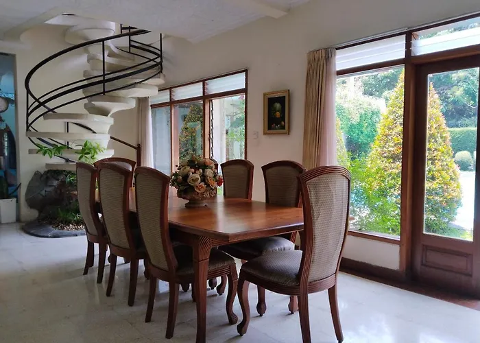 The Garden Family Guest House Powered By Cocotel Bogor